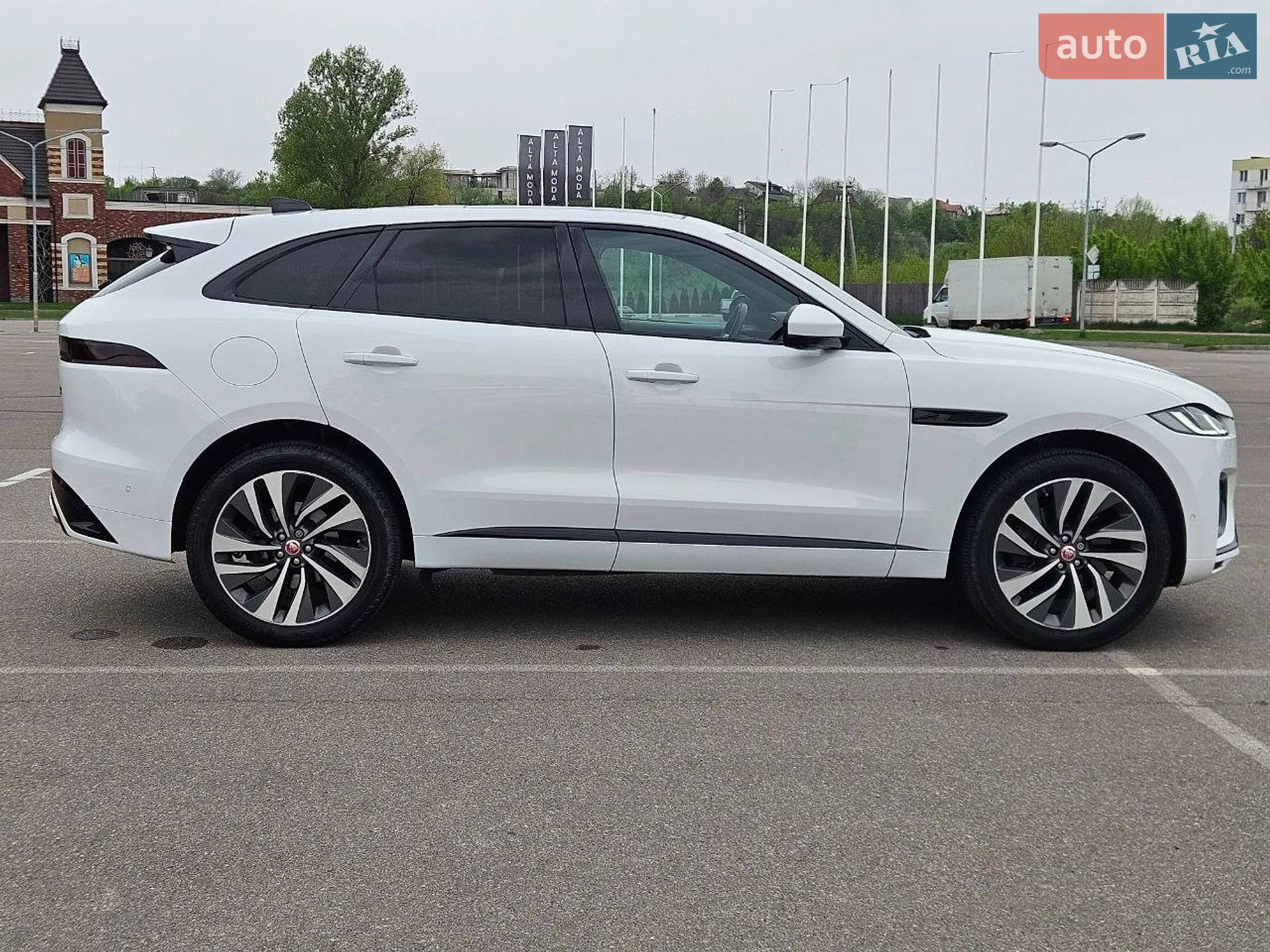 2021 Jaguar F-Pace - мініатюра 12