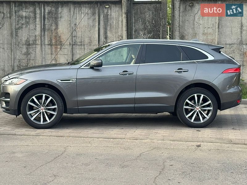 Внедорожник / Кроссовер Jaguar F-Pace 2017 в Лубнах