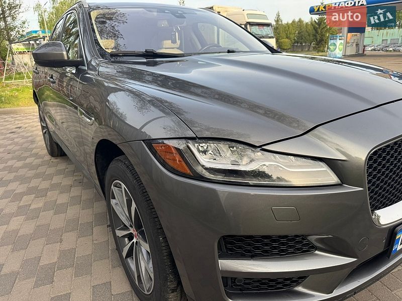 Внедорожник / Кроссовер Jaguar F-Pace 2017 в Лубнах