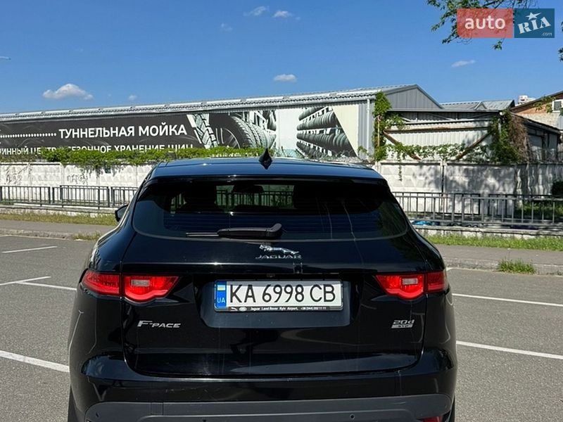 Внедорожник / Кроссовер Jaguar F-Pace 2016 в Киеве