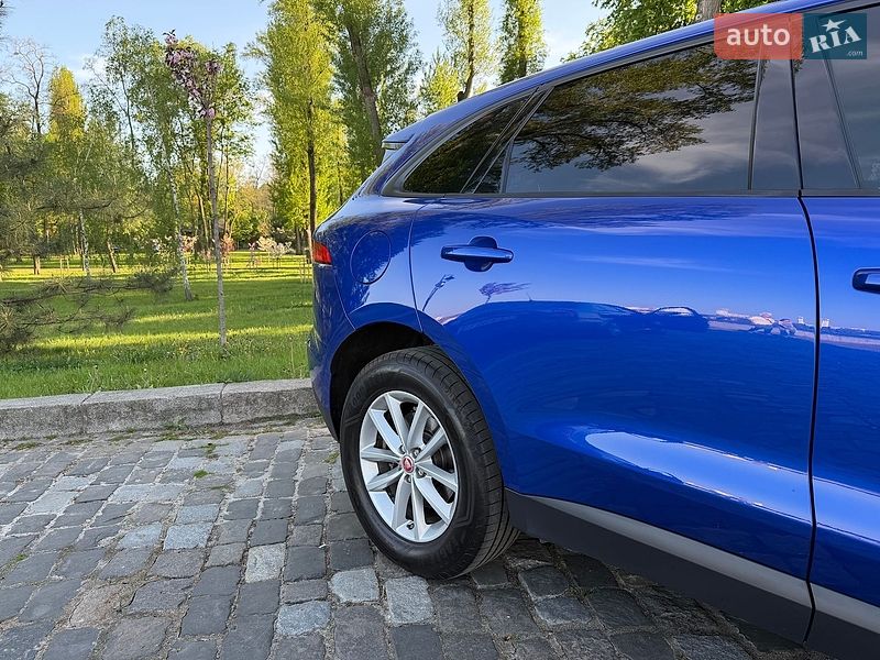 Внедорожник / Кроссовер Jaguar F-Pace 2017 в Киеве