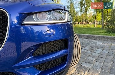 Внедорожник / Кроссовер Jaguar F-Pace 2017 в Киеве
