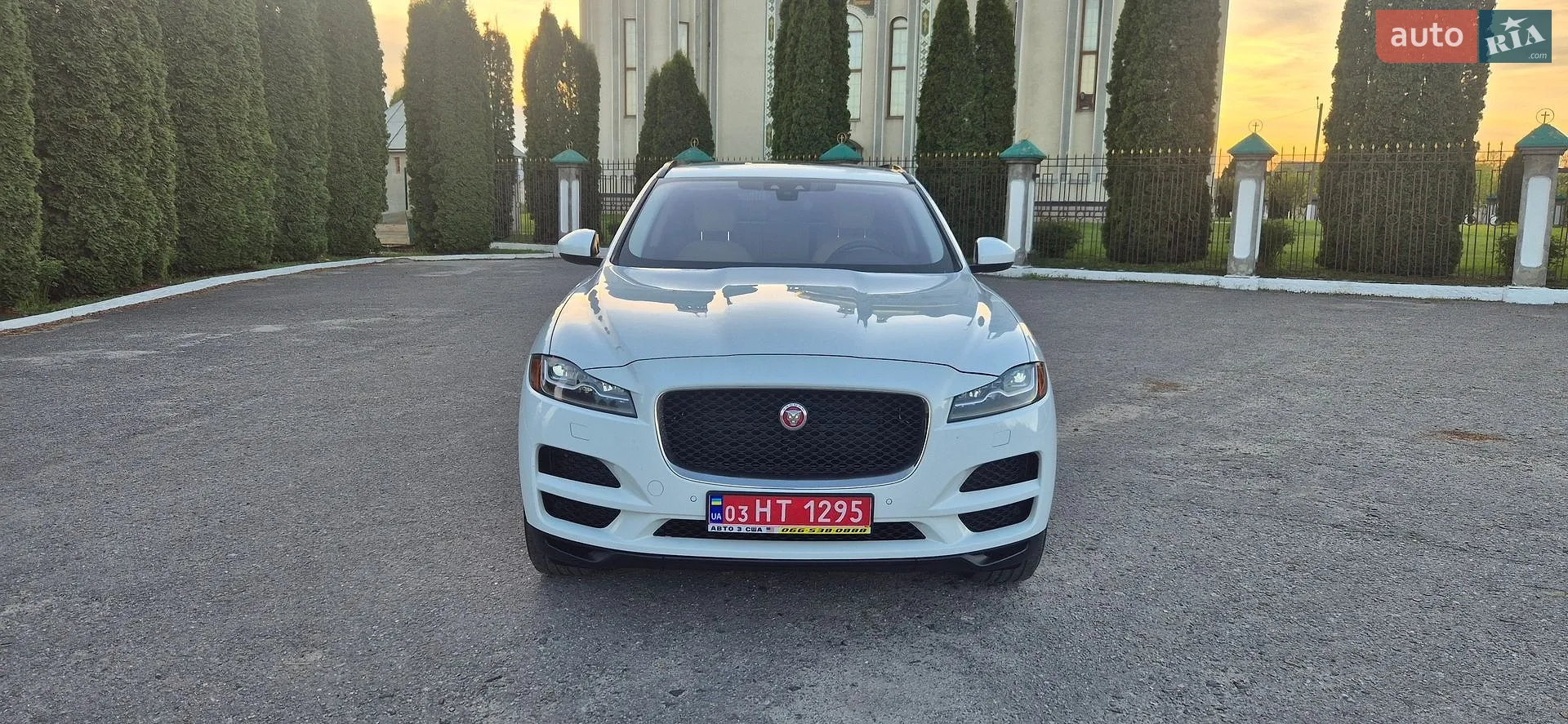2017 Jaguar F-Pace - мініатюра 10