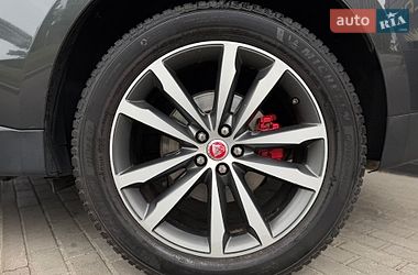 Позашляховик / Кросовер Jaguar F-Pace 2016 в Києві