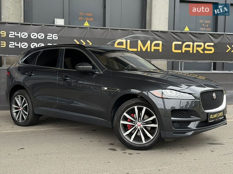Внедорожник / Кроссовер Jaguar F-Pace 2016 в Киеве