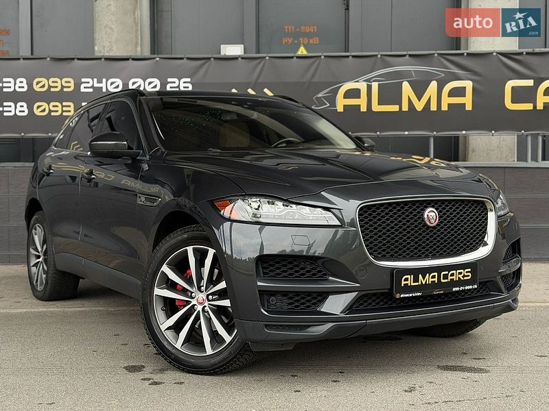 Внедорожник / Кроссовер Jaguar F-Pace 2016 в Киеве