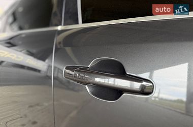 Позашляховик / Кросовер Jaguar F-Pace 2016 в Києві