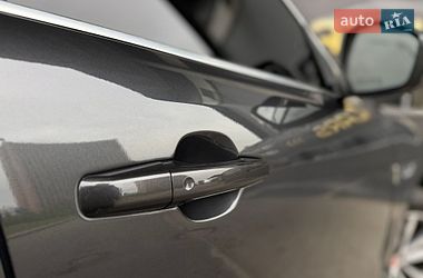 Внедорожник / Кроссовер Jaguar F-Pace 2016 в Киеве