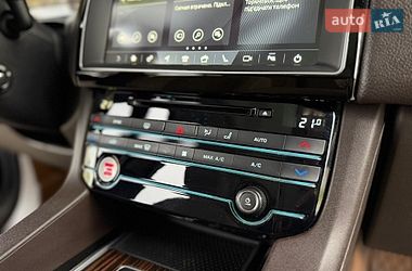 Позашляховик / Кросовер Jaguar F-Pace 2016 в Києві