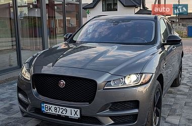 Позашляховик / Кросовер Jaguar F-Pace 2017 в Березному