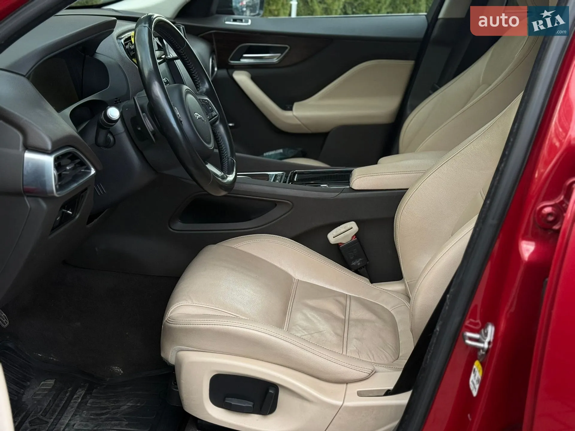 2016 Jaguar F-Pace - мініатюра 36