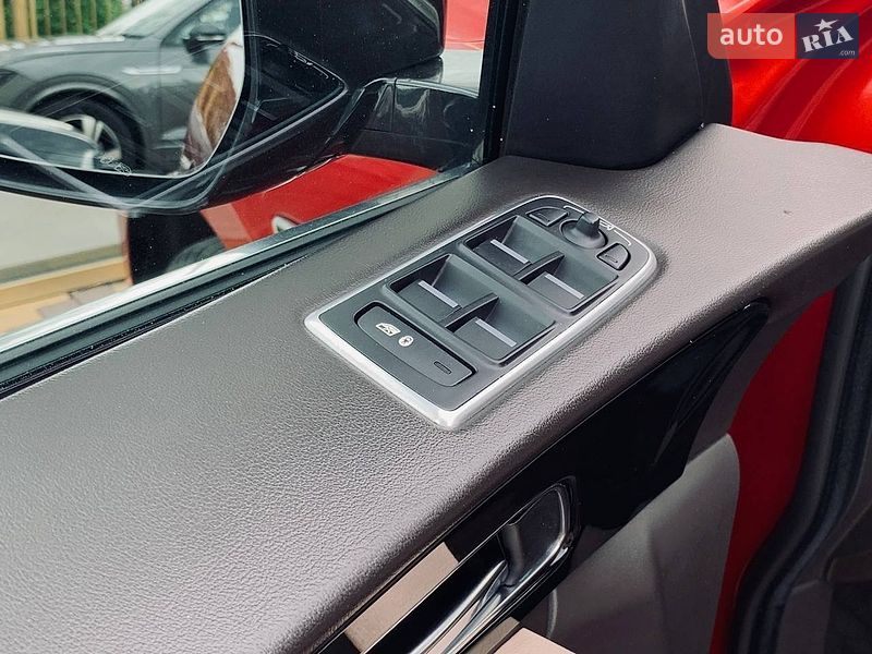 Внедорожник / Кроссовер Jaguar F-Pace 2019 в Николаеве
