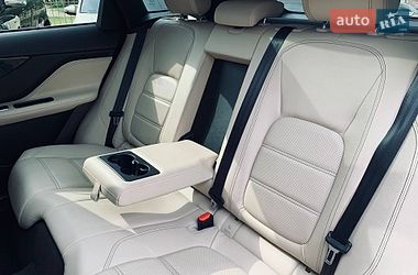 Внедорожник / Кроссовер Jaguar F-Pace 2019 в Николаеве