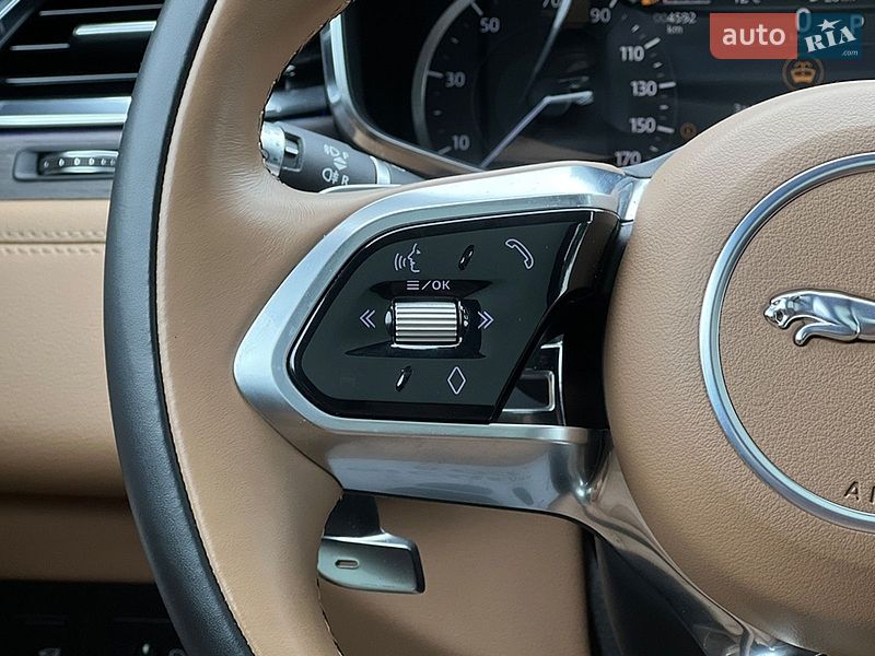 Позашляховик / Кросовер Jaguar F-Pace 2022 в Львові фото 13 Позашляховик / Кросовер Jaguar F-Pace 2022 в Львові
