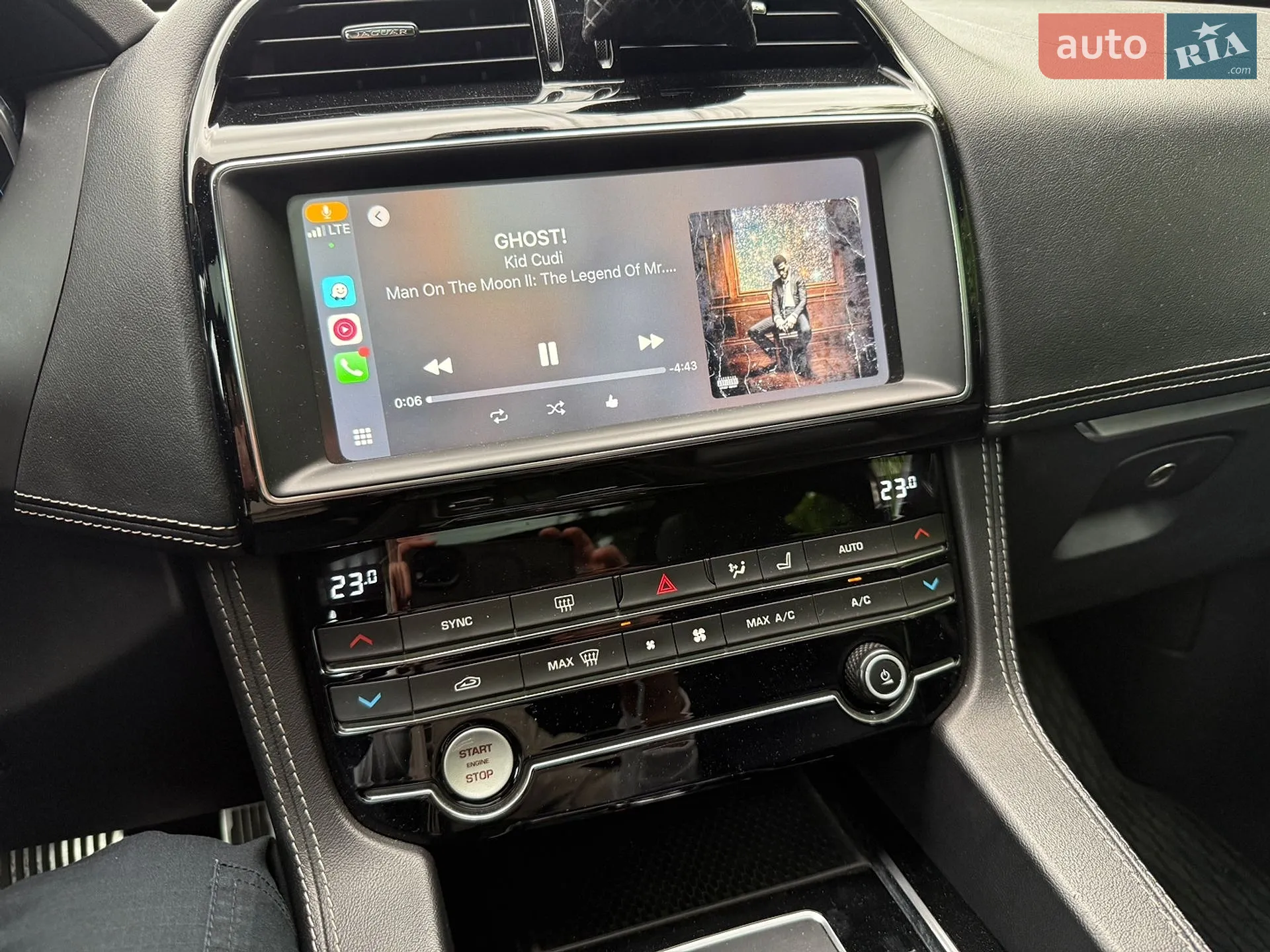 2019 Jaguar F-Pace - мініатюра 16