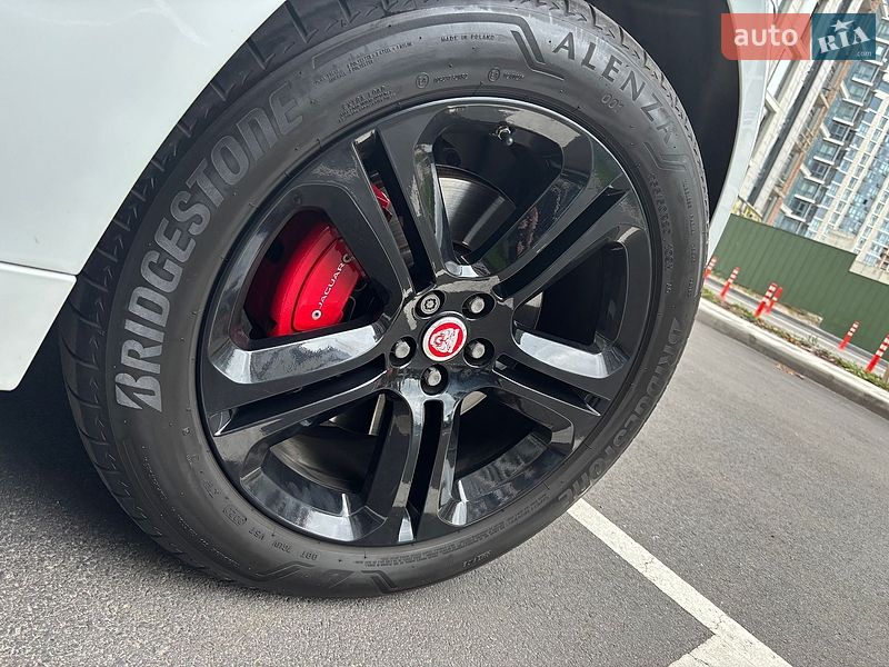 Внедорожник / Кроссовер Jaguar F-Pace 2019 в Киеве фото 5 Внедорожник / Кроссовер Jaguar F-Pace 2019 в Киеве
