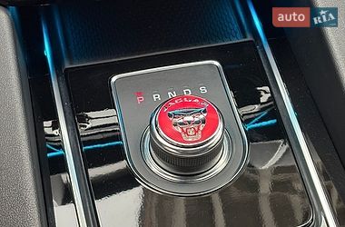 Внедорожник / Кроссовер Jaguar F-Pace 2019 в Киеве