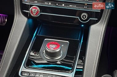Внедорожник / Кроссовер Jaguar F-Pace 2019 в Киеве фото 15 Внедорожник / Кроссовер Jaguar F-Pace 2019 в Киеве