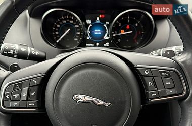 Внедорожник / Кроссовер Jaguar F-Pace 2020 в Киеве