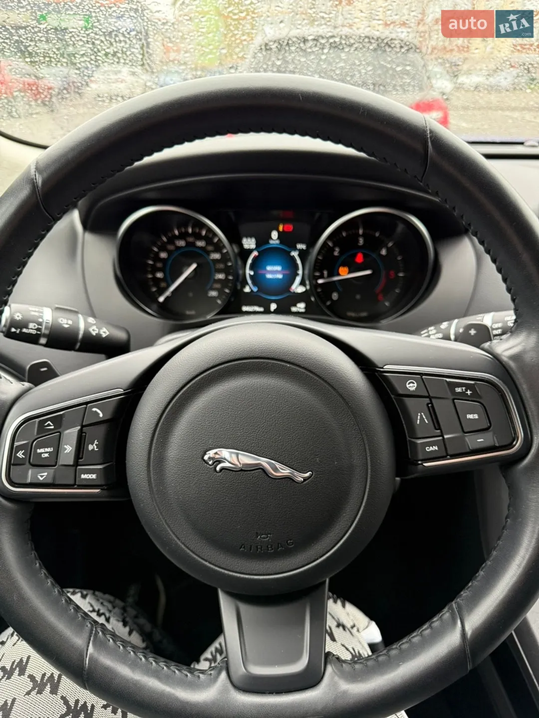 2020 Jaguar F-Pace - мініатюра 3