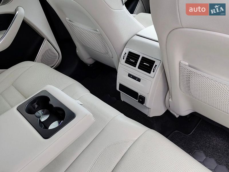 Внедорожник / Кроссовер Jaguar F-Pace 2021 в Ровно фото 20 Внедорожник / Кроссовер Jaguar F-Pace 2021 в Ровно