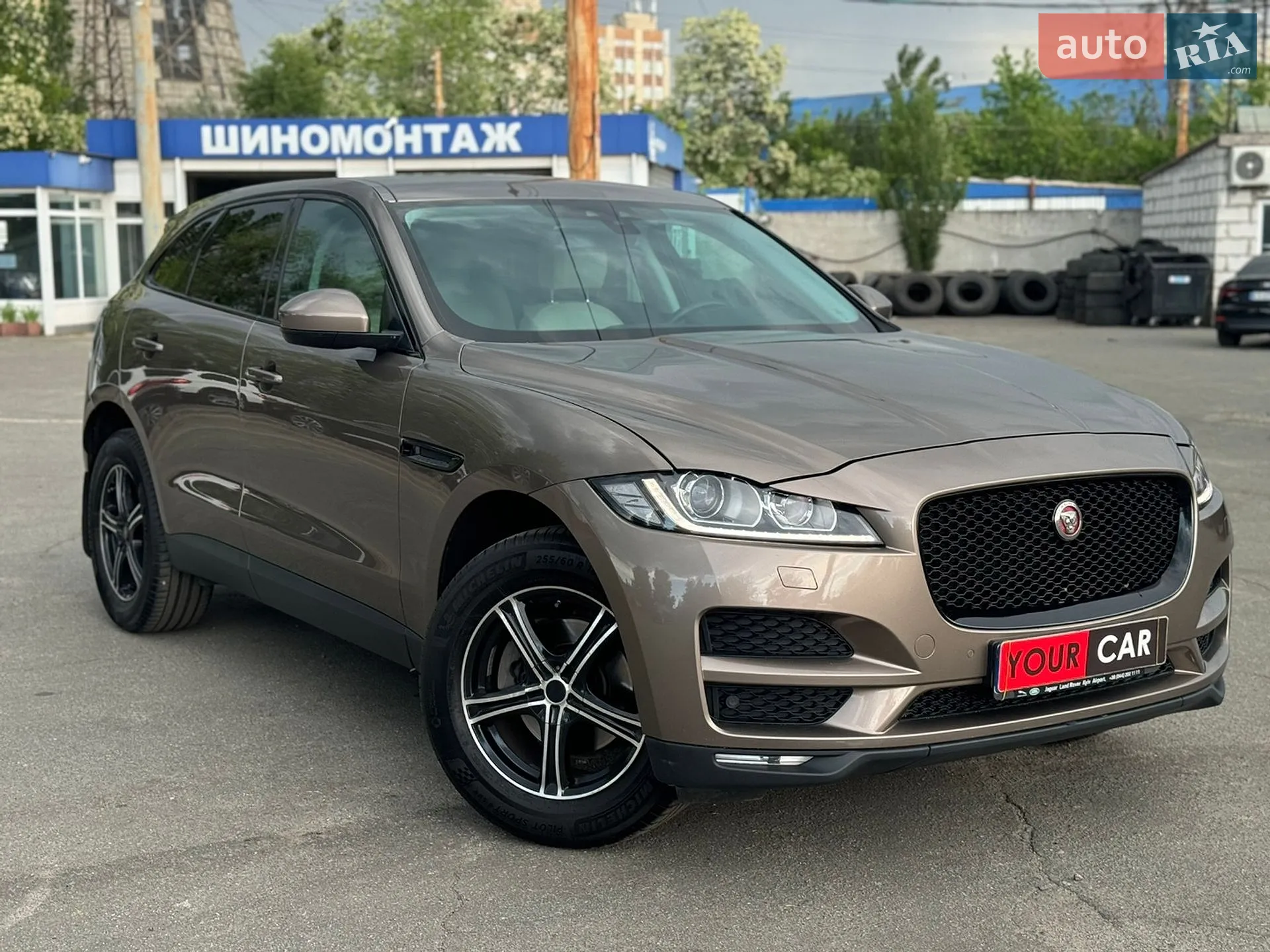 2016 Jaguar F-Pace - мініатюра 3