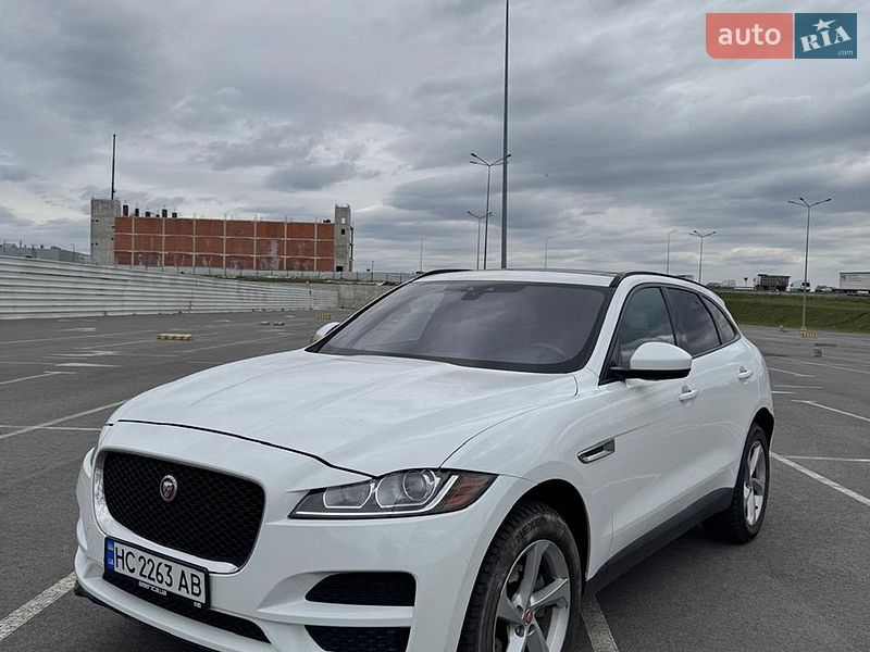 Jaguar F-Pace 2016