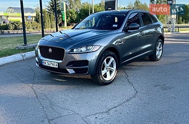 Позашляховик / Кросовер Jaguar F-Pace 2017 в Дубні