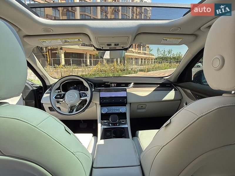 Внедорожник / Кроссовер Jaguar F-Pace 2021 в Киеве