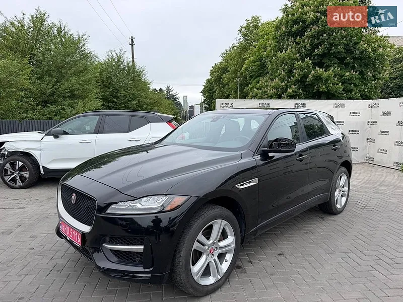 Jaguar F-Pace 2016