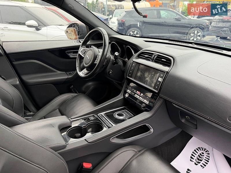 Внедорожник / Кроссовер Jaguar F-Pace 2016 в Луцке
