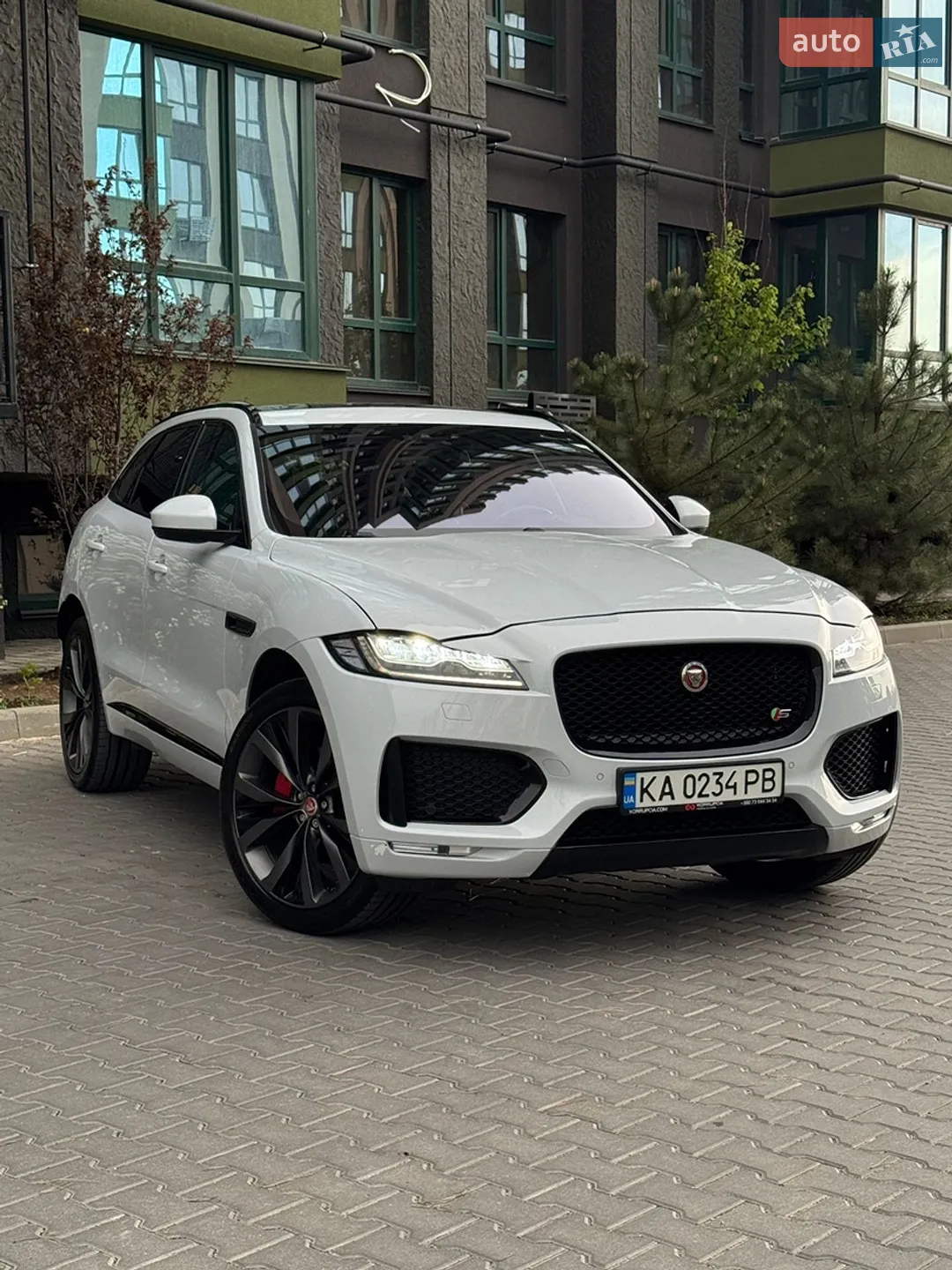 2016 Jaguar F-Pace - мініатюра 7
