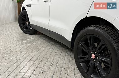 Внедорожник / Кроссовер Jaguar F-Pace 2016 в Киеве