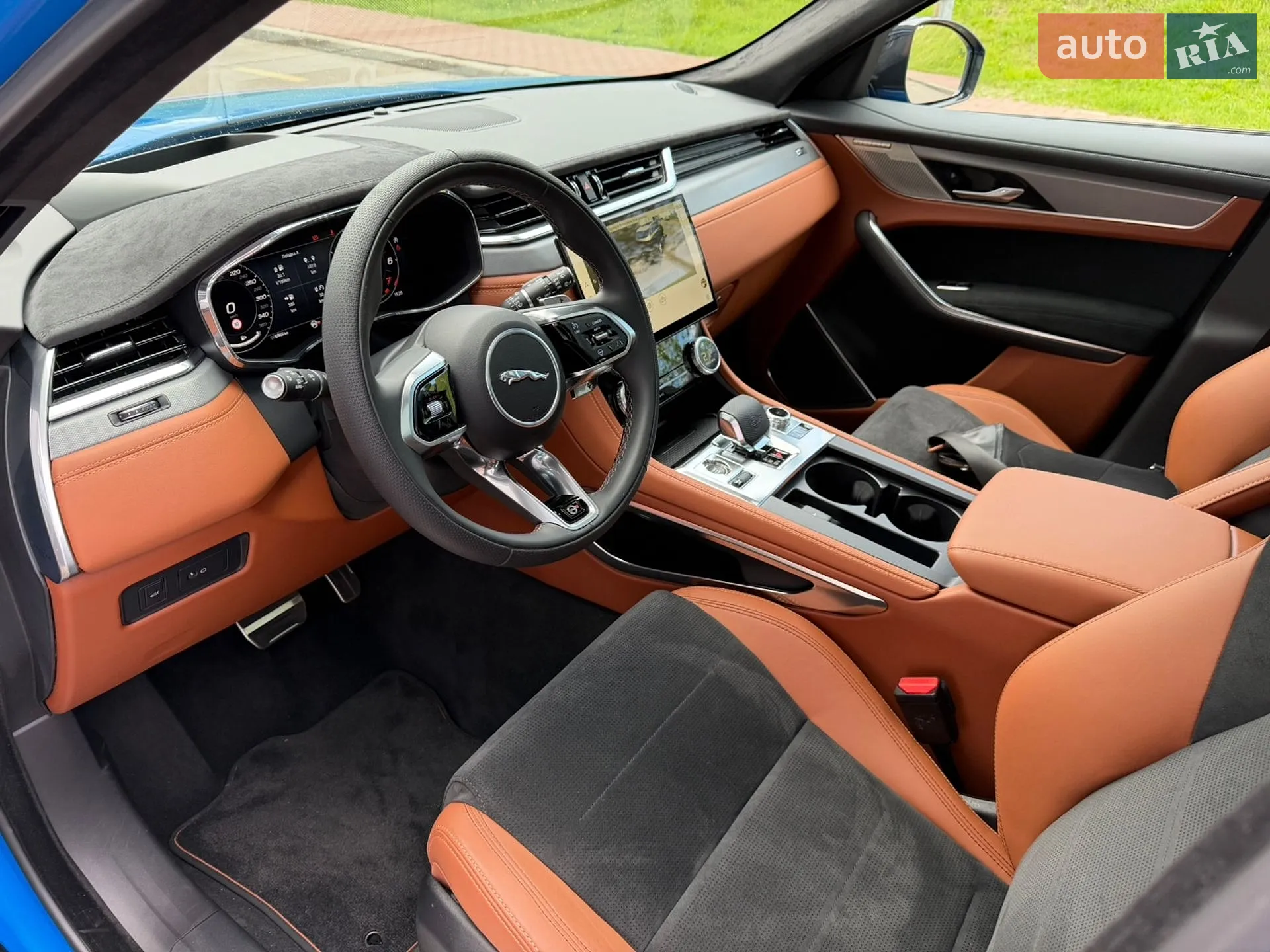 2023 Jaguar F-Pace - мініатюра 14