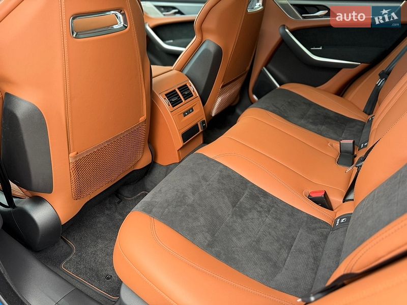 Внедорожник / Кроссовер Jaguar F-Pace 2023 в Киеве