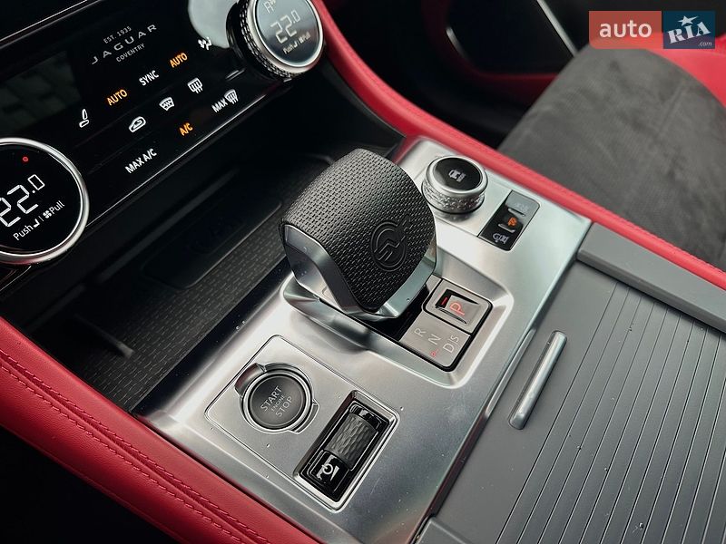 Позашляховик / Кросовер Jaguar F-Pace 2021 в Дніпрі