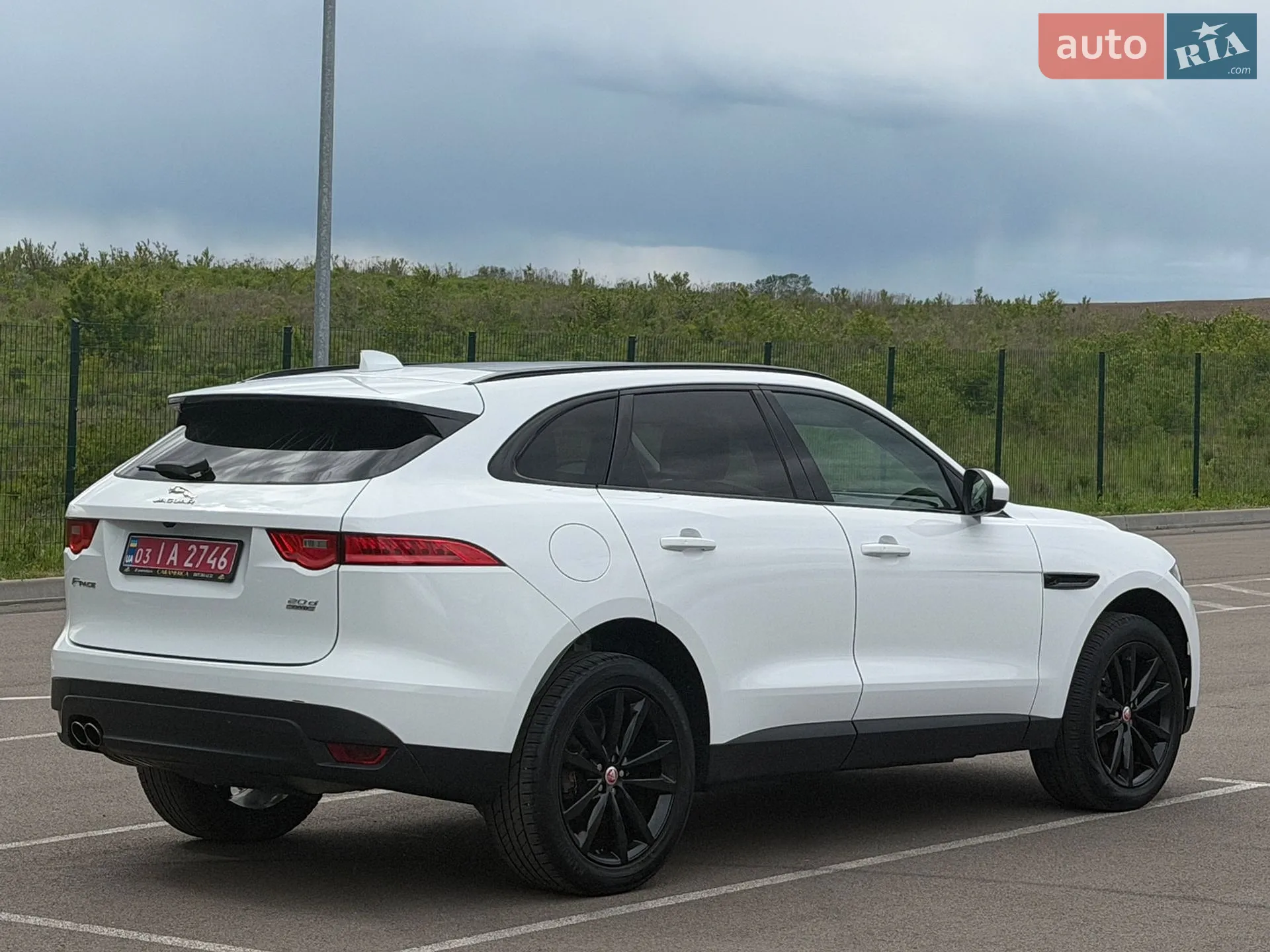 2017 Jaguar F-Pace - мініатюра 7