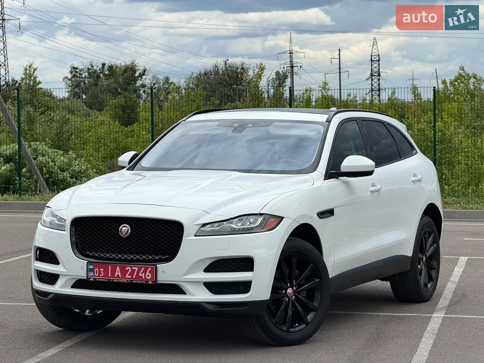 2017 Jaguar F-Pace - фото 1