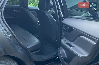 Внедорожник / Кроссовер Jaguar F-Pace 2016 в Хмельницком