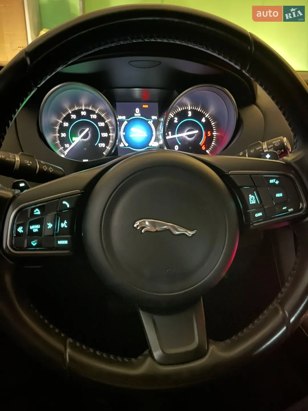 2016 Jaguar F-Pace - мініатюра 59