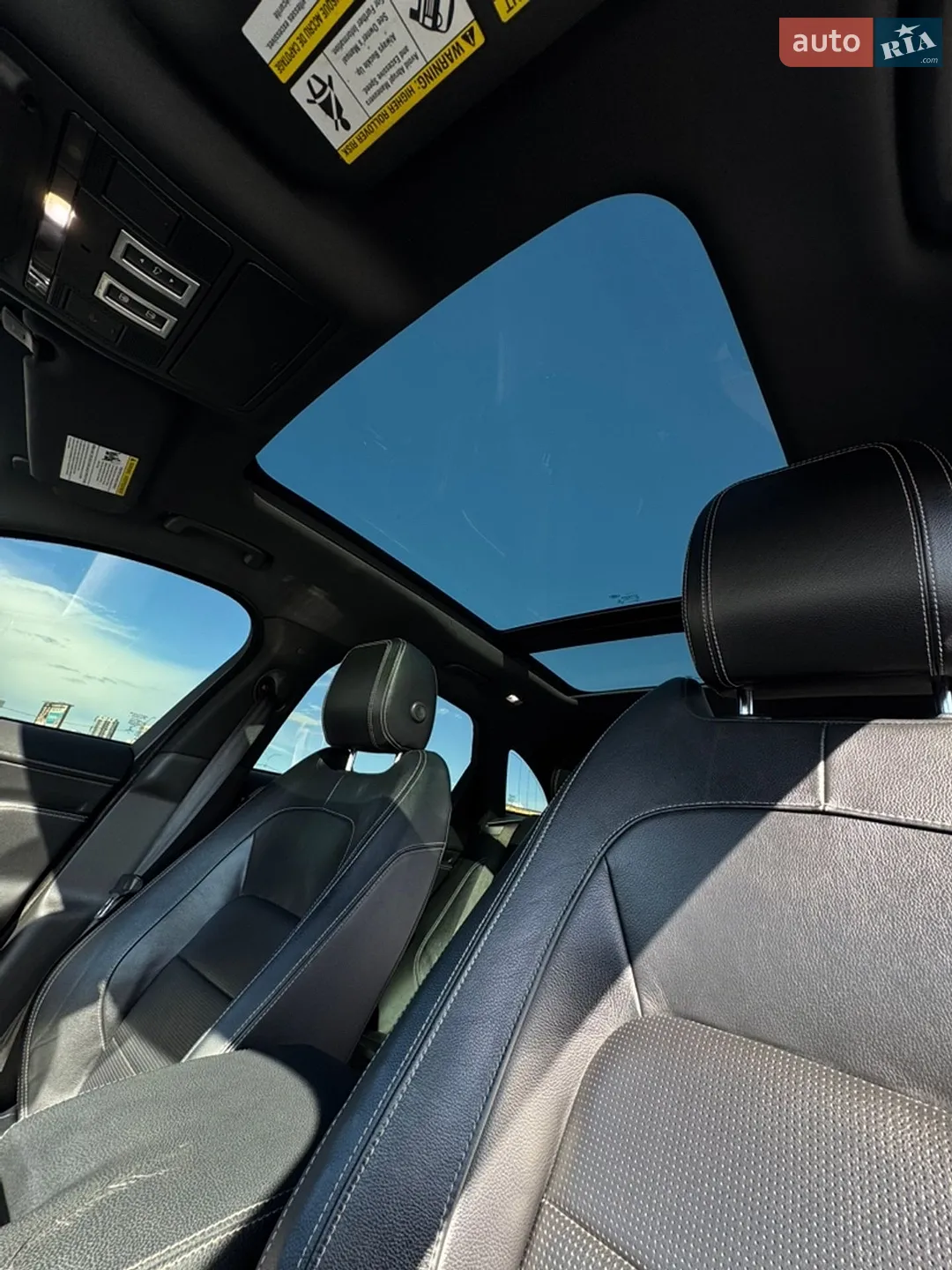 2018 Jaguar F-Pace - мініатюра 15