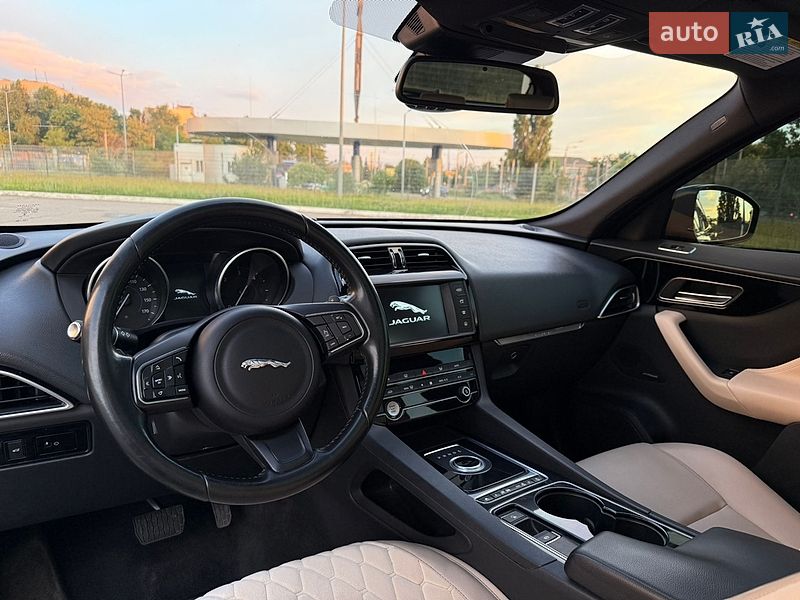Позашляховик / Кросовер Jaguar F-Pace 2016 в Харкові фото 16 Позашляховик / Кросовер Jaguar F-Pace 2016 в Харкові