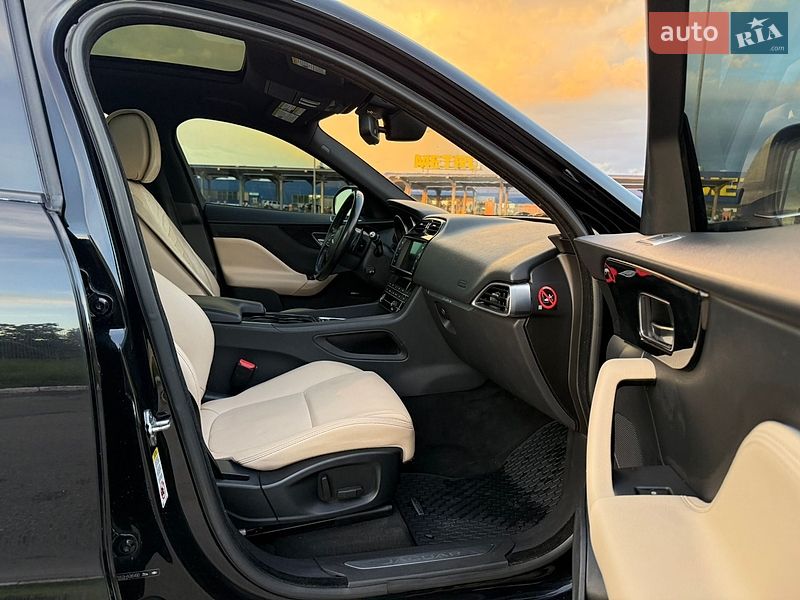 Позашляховик / Кросовер Jaguar F-Pace 2016 в Харкові фото 22 Позашляховик / Кросовер Jaguar F-Pace 2016 в Харкові