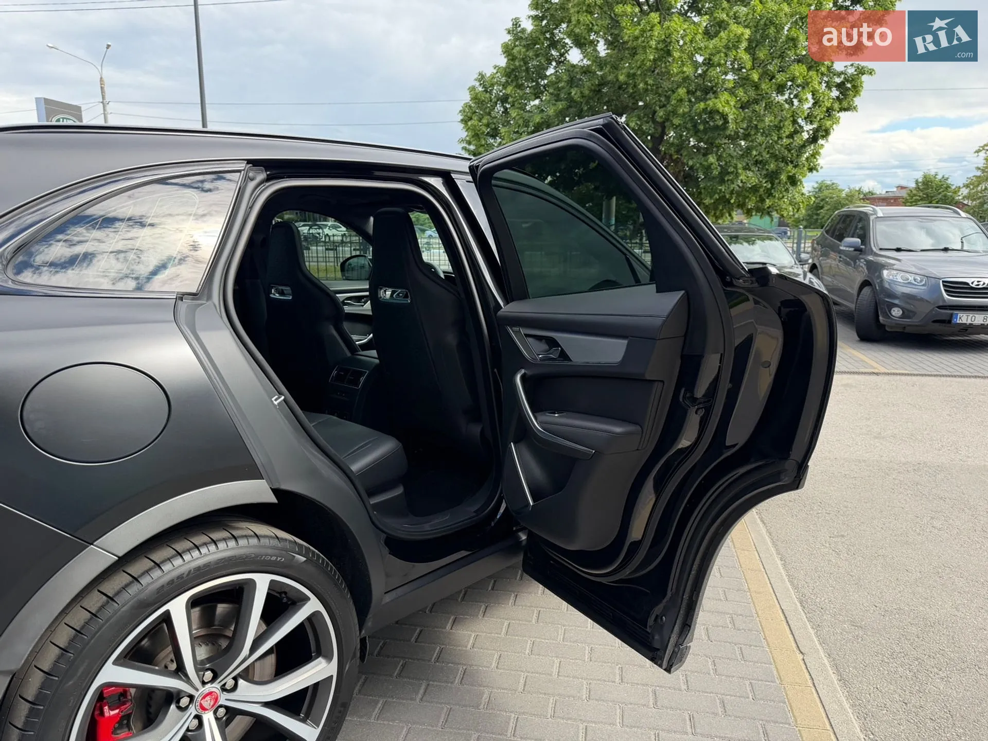 2021 Jaguar F-Pace - мініатюра 30
