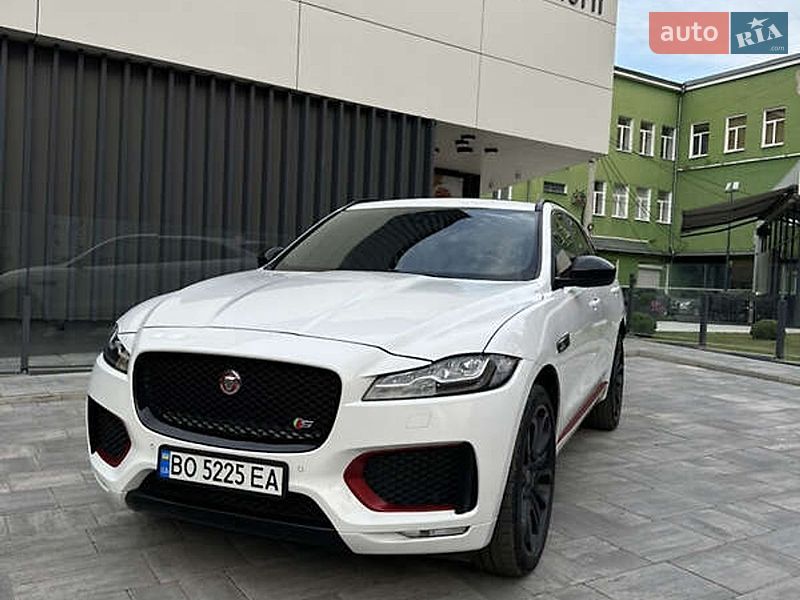 Jaguar F-Pace 2018