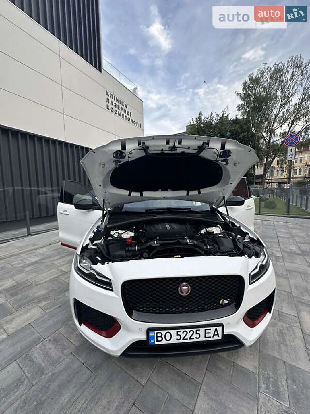 2018 Jaguar F-Pace - мініатюра 29