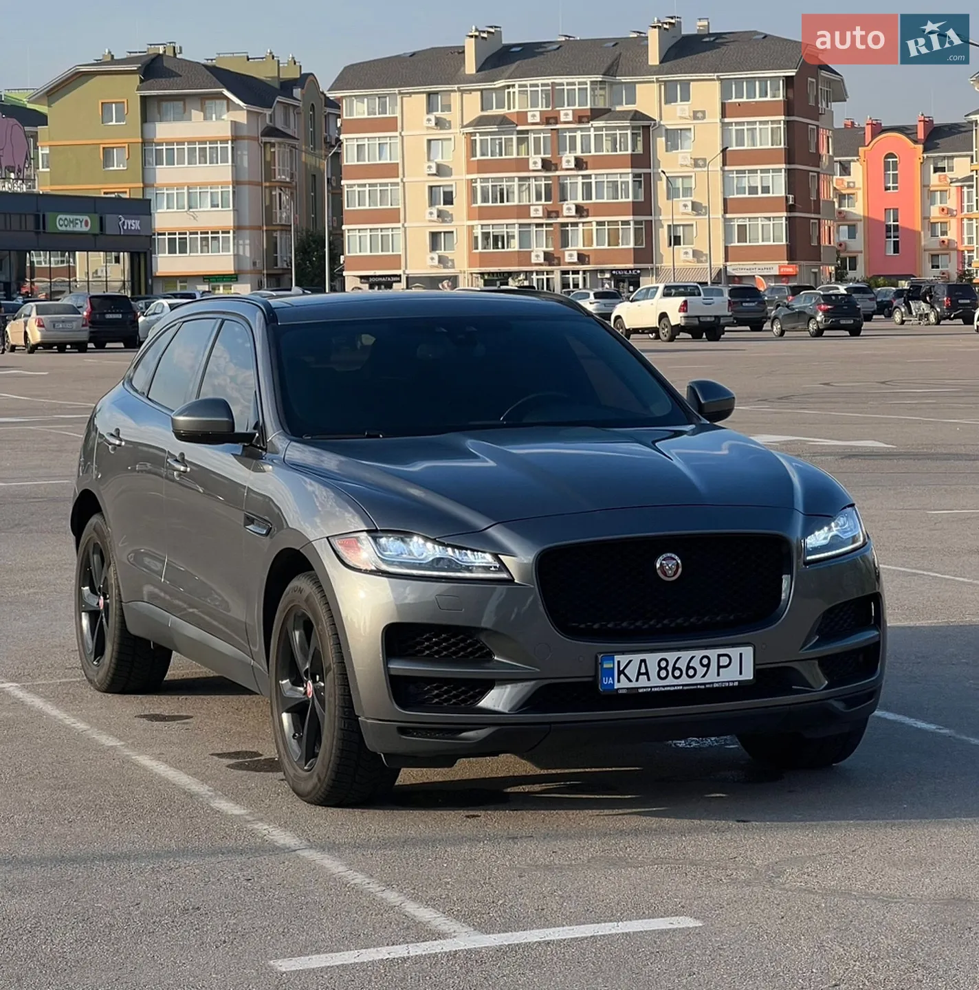 2016 Jaguar F-Pace - фото 1