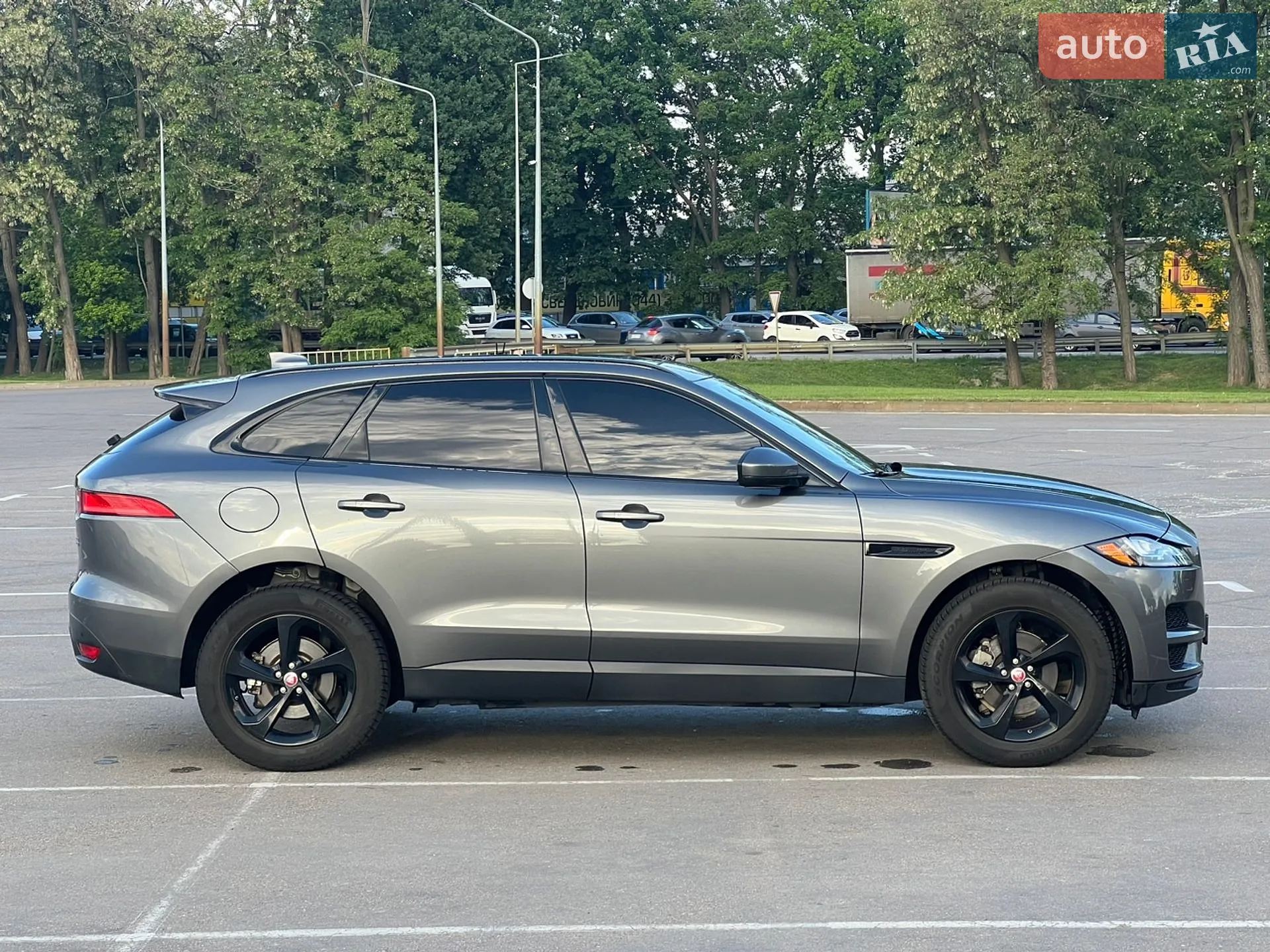 2016 Jaguar F-Pace - мініатюра 11