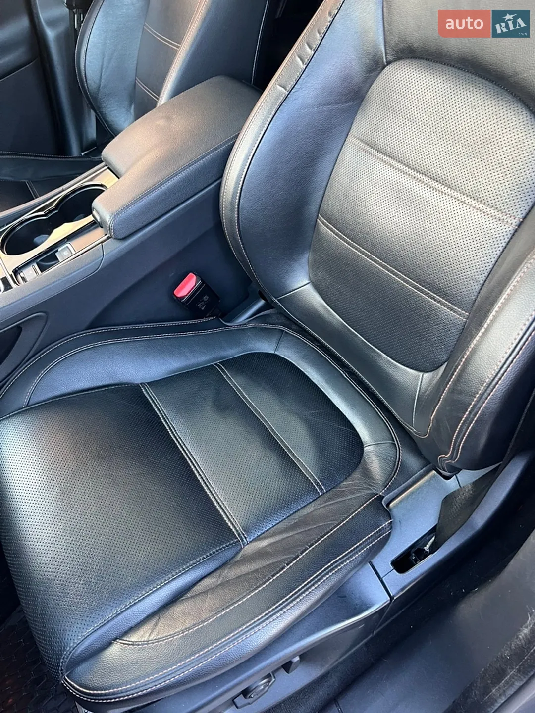 2016 Jaguar F-Pace - мініатюра 26