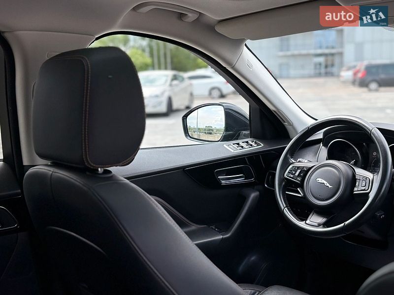 Внедорожник / Кроссовер Jaguar F-Pace 2016 в Киеве фото 69 Внедорожник / Кроссовер Jaguar F-Pace 2016 в Киеве
